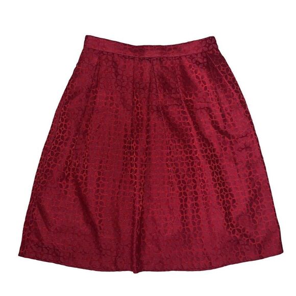 Hutch red textured with red flowers full skirt 10 - Picture 1 of 6